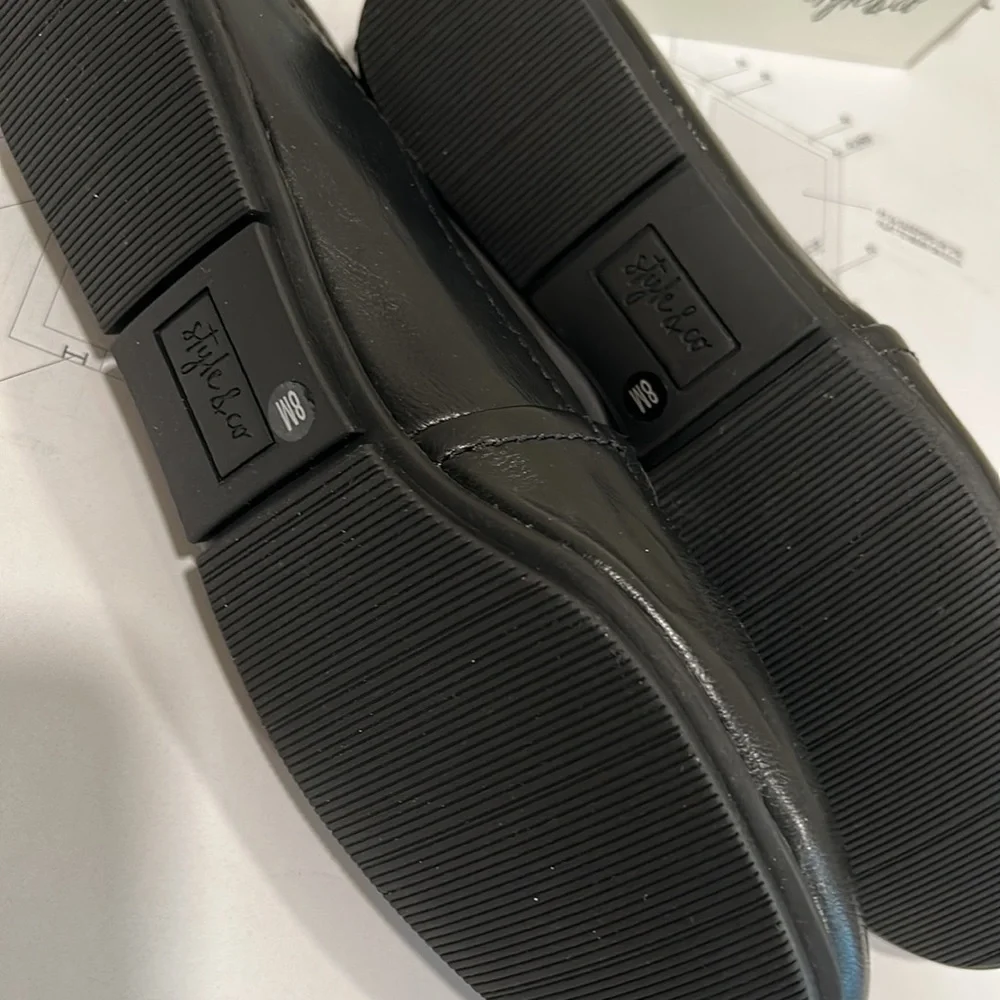 Style & Co  flat slip ons